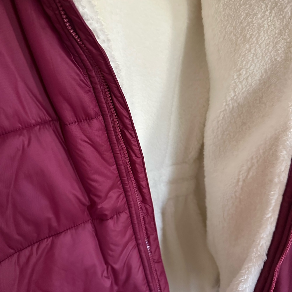DSG Burgundy Puffer Jacket with Soft White Lining - Picture 2 of 3